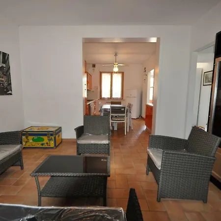 Apartment Ampio E Comodo In Zona Residenziale Campiglia Marittima
