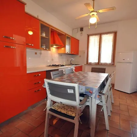 Ampio E Comodo In Zona Residenziale *